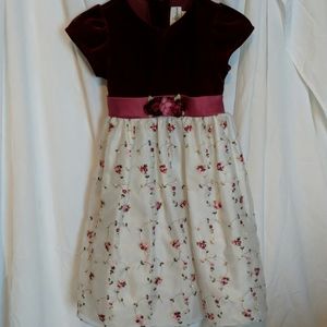 Little girl's velvet-top dress 6x
